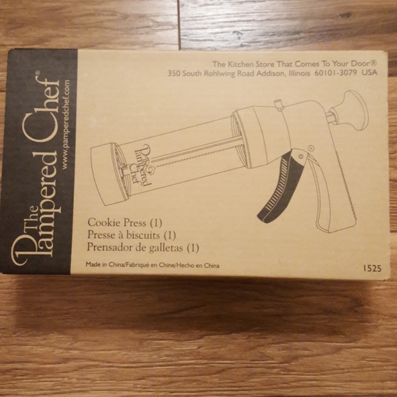 Pampered Chef Cookie Press NIB